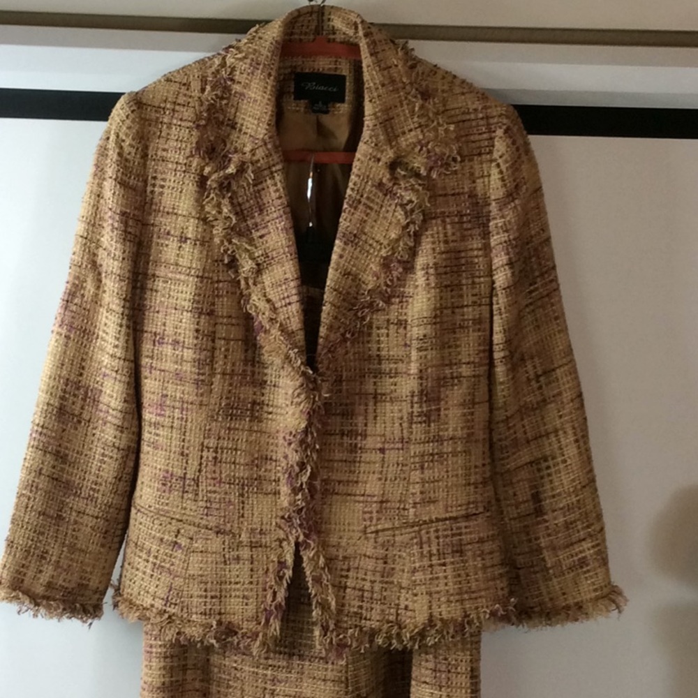 Biacci suit
